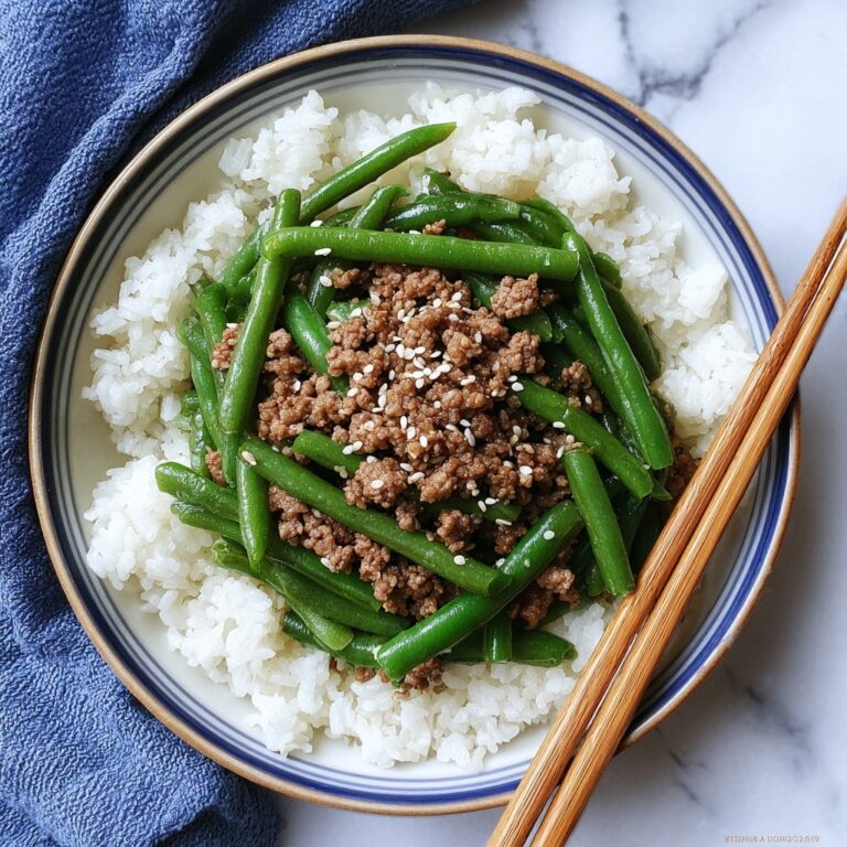 Garlicky Beef & Green Bean Rice Bowl Recipe