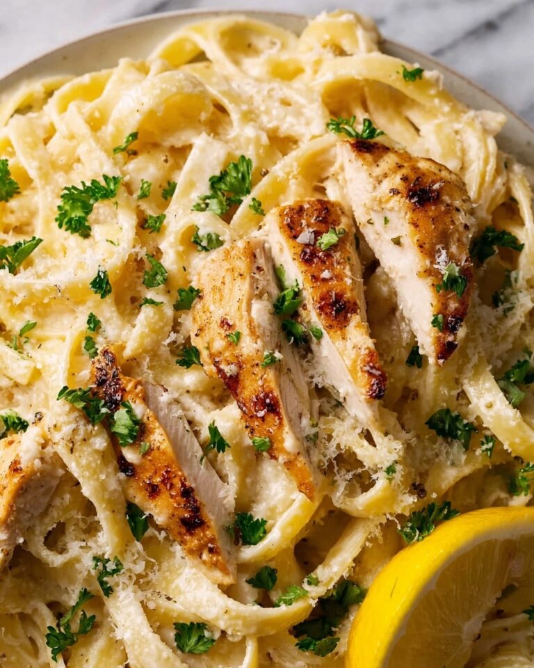 Creamy Lemon Garlic Chicken Pasta Recipe
